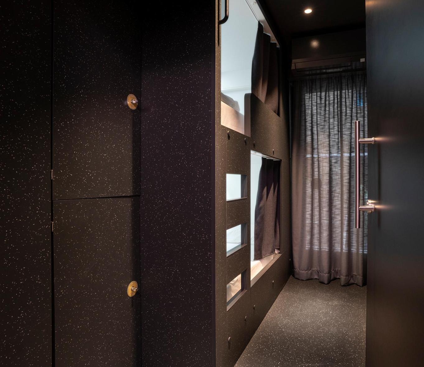 Private Pod 2
